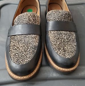 Clarks artisan black loaf slip on